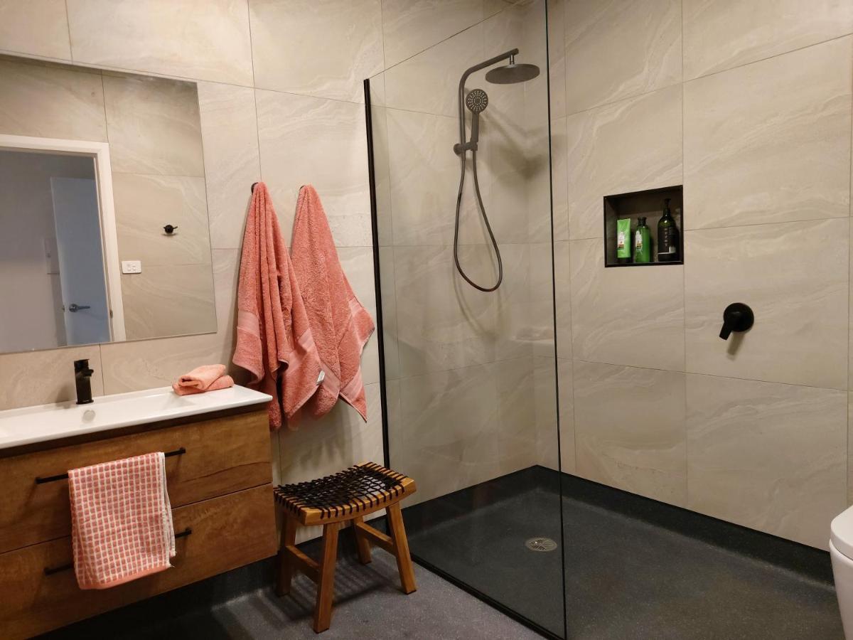 Empty Nest Apartment Penguin Bagian luar foto